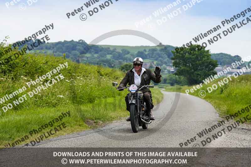 Vintage motorcycle club;eventdigitalimages;no limits trackdays;peter wileman photography;vintage motocycles;vmcc banbury run photographs